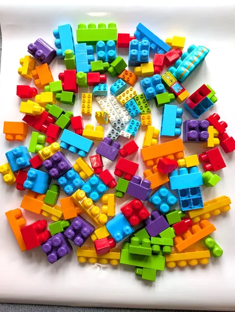 Lego Duplo - Lot Of (121) Random Pieces