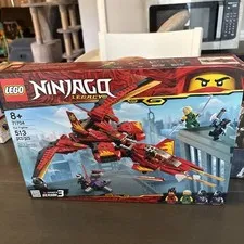 LEGO NINJAGO: Kai Fighter (71704) Sealed with FREE 3" Reflective Sticker