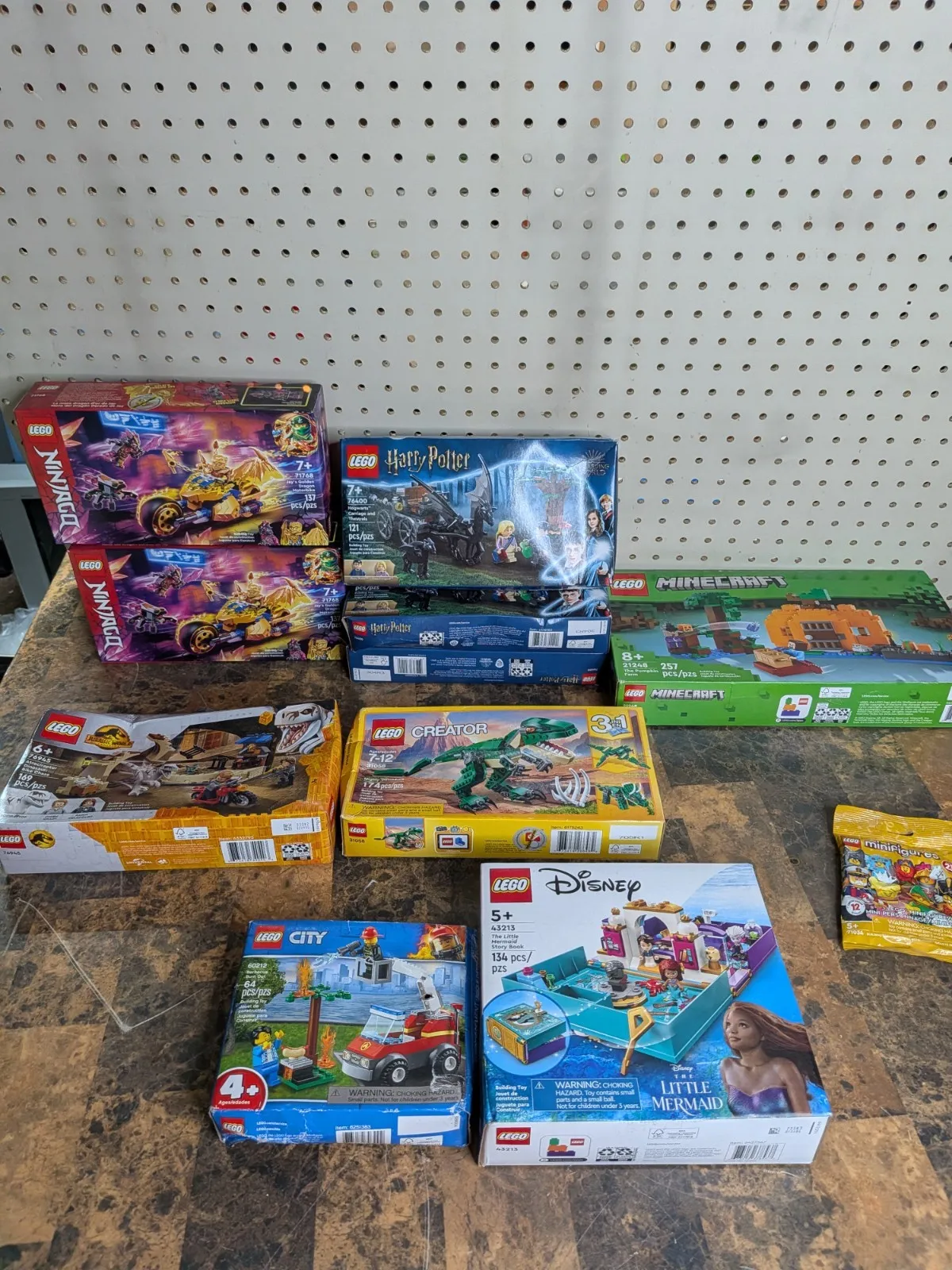 Lot Of 11 Brand New SEALED Lego Sets - Ninjago, Harry Potter, Etc. *BOX DAMAGE* 