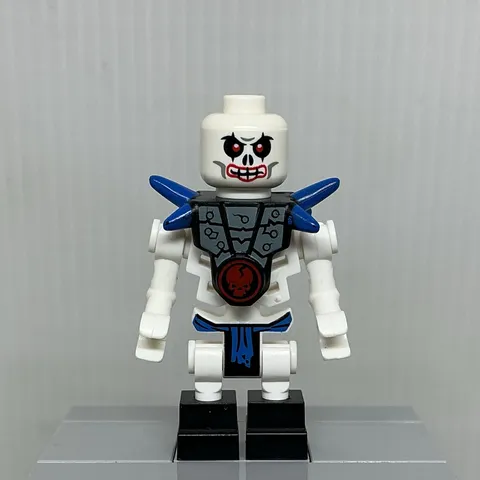 LEGO Ninjago The Golden Weapons njo0010 Krazi Skulkin Armor Minifigure 2116