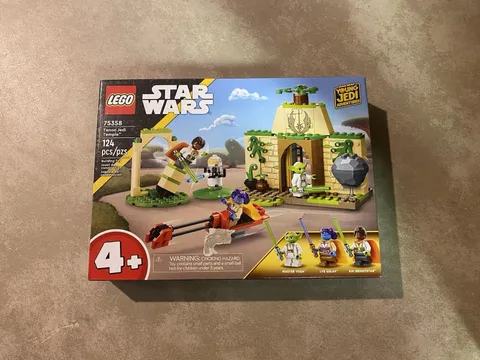 LEGO Tenoo Jedi Temple 75358 - Sealed Box (124 Pieces/Ages 4+)