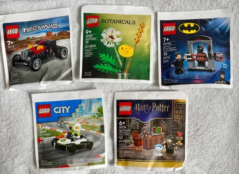 New Lot of 5 Lego 30724, 30726, 30701, 30719, 30735