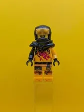 Arin njo0960 Shirt with Magenta Dragon, Hood with Horns Ninjago Lego Minifigure