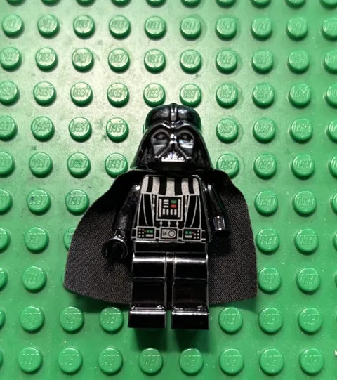 LEGO Chrome Darth Vader 4547551 Star Wars 10th Anniversary, READ DESCRIPTION!!!!