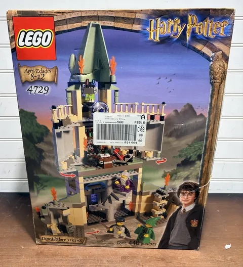 Lego Harry Potter - 4729 - Dumbledore's Office - Factory Sealed Box (box Damage)
