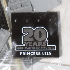 20 YEARS LEGO STAR WARS Princess Leia anniversary display tile (BRAND NEW) 75324