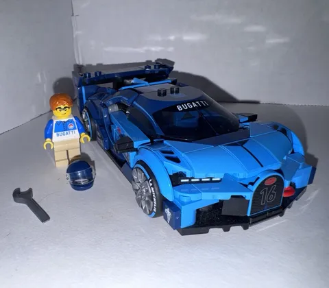 LEGO Speed Champions Bugatti Bolide 77253 905pc Set w/ Driver Minifigure, No Box
