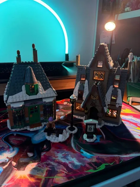 LEGO Harry Potter: Hogsmeade Village Visit (76388)