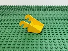 1970s LEGO Yellow Conveyor Belt Inclined BUCKET Legoland 545 248 351 #632