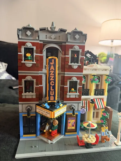LEGO Icons 10312 Jazz Club – Complete – Used – Instructions Included – No Box
