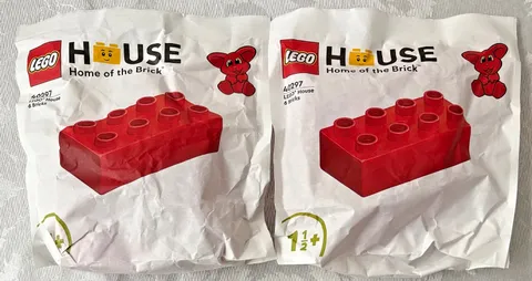 Lot of (2) Lego House 6 Duplo Red Bricks (12 Total) #40297 Denmark Exclusive New