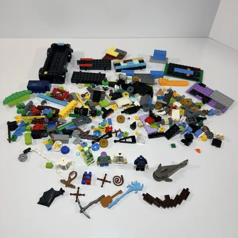 Mixed LEGO & Building Block Lot – Minifigures, Parts, Accessories – 13.6 oz