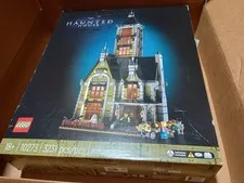 LEGO Icons: Haunted House (10273)
