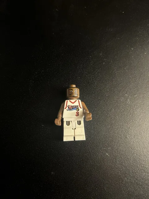 LEGO Allen Iverson #3 Philadelphia 76ers Minifigure