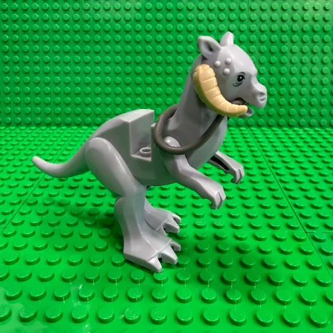 LEGO Star Wars Tauntaun (Rigid Tail) with Rein & Horns (64800pb01c02) Hoth 7879
