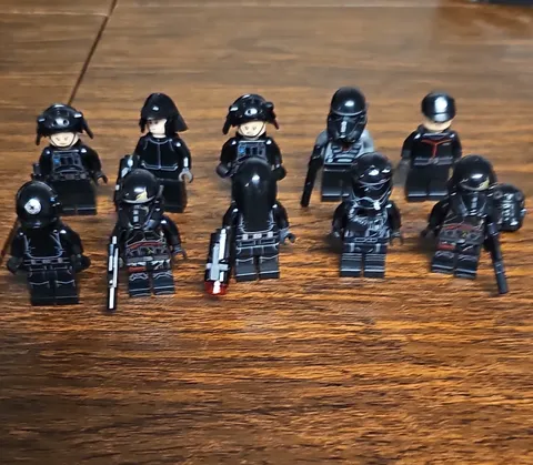 LEGO Minifigure Lot Black Uniform Soldier Figures w/ Helmets & Blasters