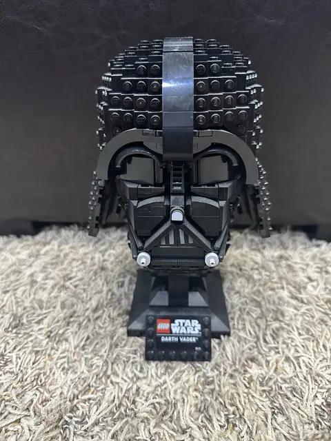 Lego Star Wars: Darth Vader Helmet 75304 Complete Set Built No Box/Manual