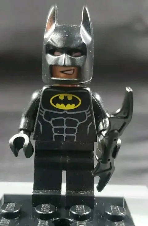 Lego Batman Mini Figure W Batarang Accessory All Black Suit See Detailed Pics