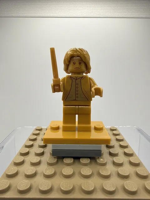 LEGO Harry Potter - Severus Snape Minifigure - 20th Anniversary Pearl Gold hp277
