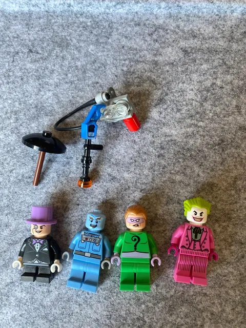 Lego Batman Classic TV Series Riddler, Joker, Penguin, and Mr. Freeze! read desc