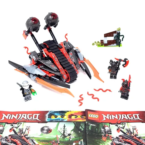 LEGO Ninjago VERMILLION INVADER 70624 100% COMPLETE w/ Minifigures & Manuals