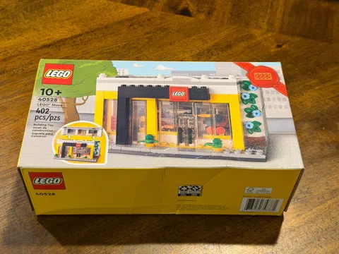 Lego Brand Retail Store Set 40528 GWP New Factory Sealed in Box 2022 Retired