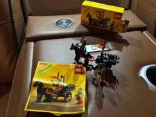 Vintage Lego 6022 LegoLand Castle System Includes Box Instructions READ