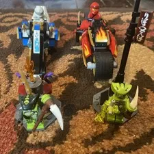 LEGO Ninjago Legacy 70667 Kai's Blade Cycle and Zane's Snowmobile.
