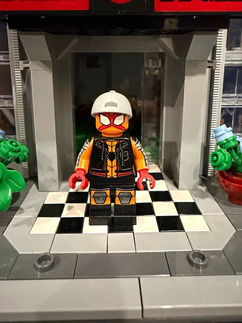 LEGO spider man across the spider verse sun spider no accessories