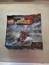 LEGO Marvel Super Heroes Silver Centurion from Avengers:Age of Ultron 5002946