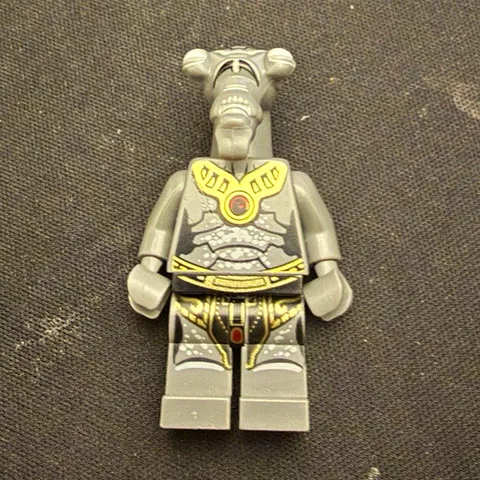 LEGO Gray Elephant Head Minifigure Figure (Torso & Legs), Plastic