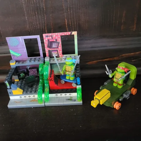 LEGO Juniors TMNT Turtle Lair, All Four Sets