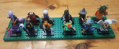 LEGO Minifigures  Series 6 COMPLETE SET (as Pictured Tiles Included)