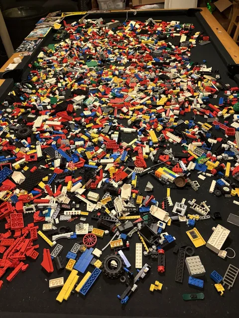 LEGO 15 Pounds Includes 14 Complete Figs Accessories Washed Sorted By Color