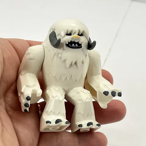 LEGO Star Wars Wampa Minifigure - Hoth Snow Monster Figure 2009 With Horns