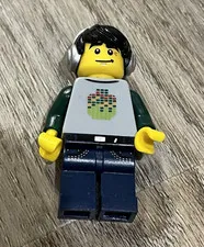 LEGO Minifigure Series 8  Gamer