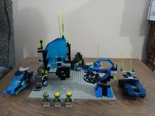 LEGO Space: Space Station Zenon (1793) Complete w Minifigures