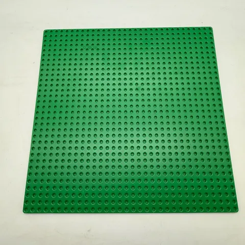 LEGO Classic Green Baseplate 10700 Building Toy 32x32 Studs 10x10 Inch