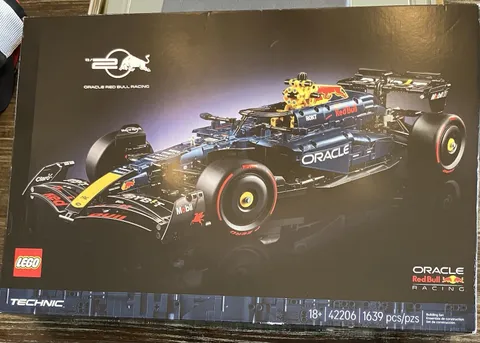 LEGO Technic Oracle Red Bull Racing RB20 F1 Car 42206 New Sealed 1639 pcs
