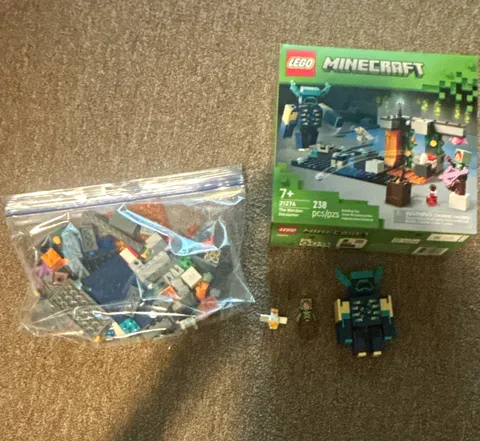 LEGO Minecraft the warden encounter all pieces an  introductions an extra pcs
