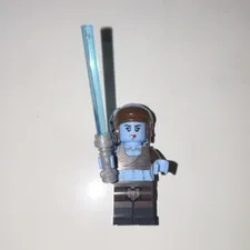 LEGO Custom Aayla Secura with Blue Lightsaber Minifigure