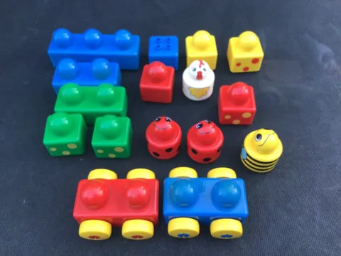 Lego Duplo Vintage Lot Of 16 Pieces Chicken - Lady Bug Baby Lego