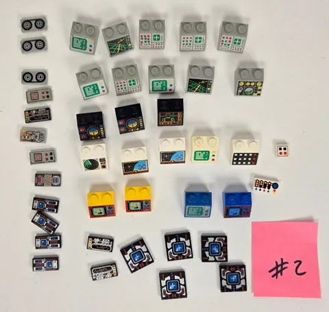 LEGO Classic Space Lot of 43 Computer, Space Logo, etc. Vintage pieces