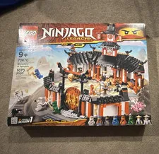 LEGO NINJAGO Legacy 70670 Monastery of Spinjitzu NEW SEALED Retired 1070 Pieces