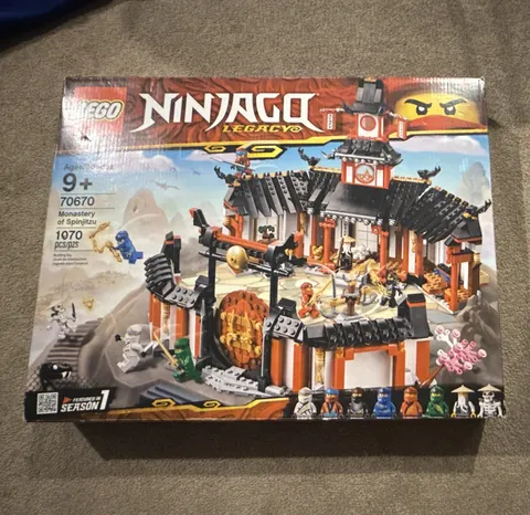LEGO NINJAGO Legacy 70670 Monastery of Spinjitzu NEW SEALED Retired 1070 Pieces
