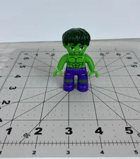 Lego Duplo Incredible Hulk Marvel Superhero Green Mini Figure