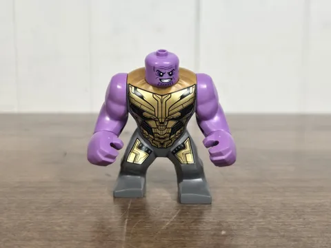 Lego Thanos Minifigure Smile & Gold Armor Marvel Infinity Saga 76192 sh0733