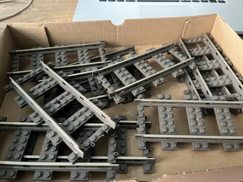 Lego 2865c01 10x straight 9v rail part 