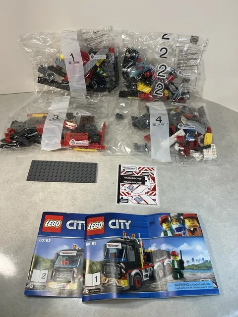 LEGO CITY: Heavy Cargo Transport (60183), New