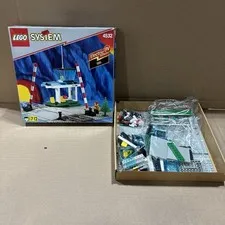 LEGO Trains: Manual Level Crossing (4532) Sealed Bags
